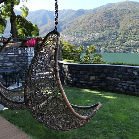 Nila Holiday home Torno